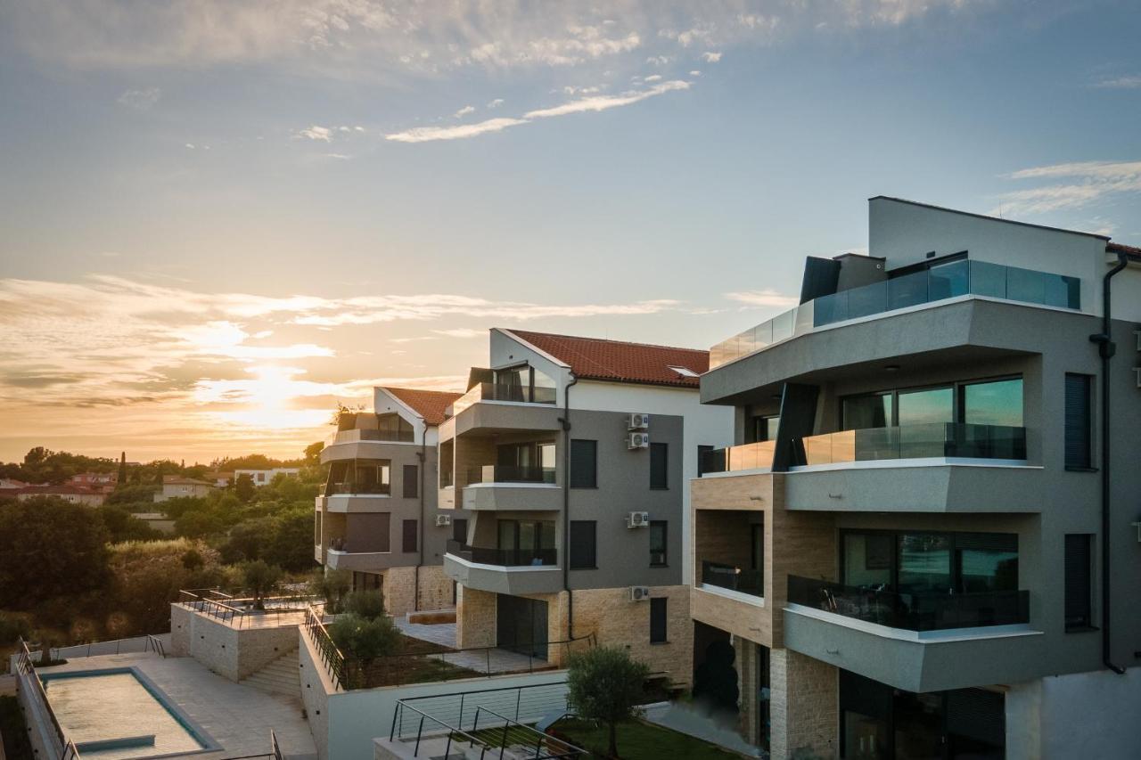 Luton Apartment Banjole Ngoại thất bức ảnh